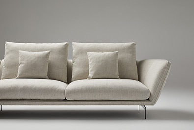 El sofá Disc es un claro ejemplo de mueble de lujo de diseño moderno.